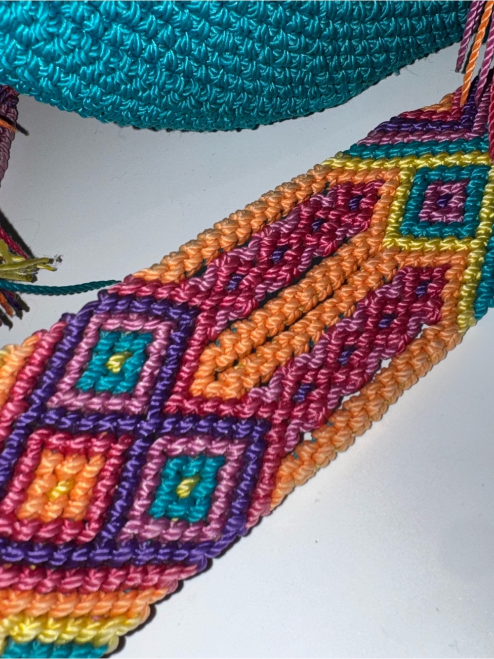 Handmade Rare Wayuu Colombian Mochila bag teal and multi color round - Picture 6 of 11